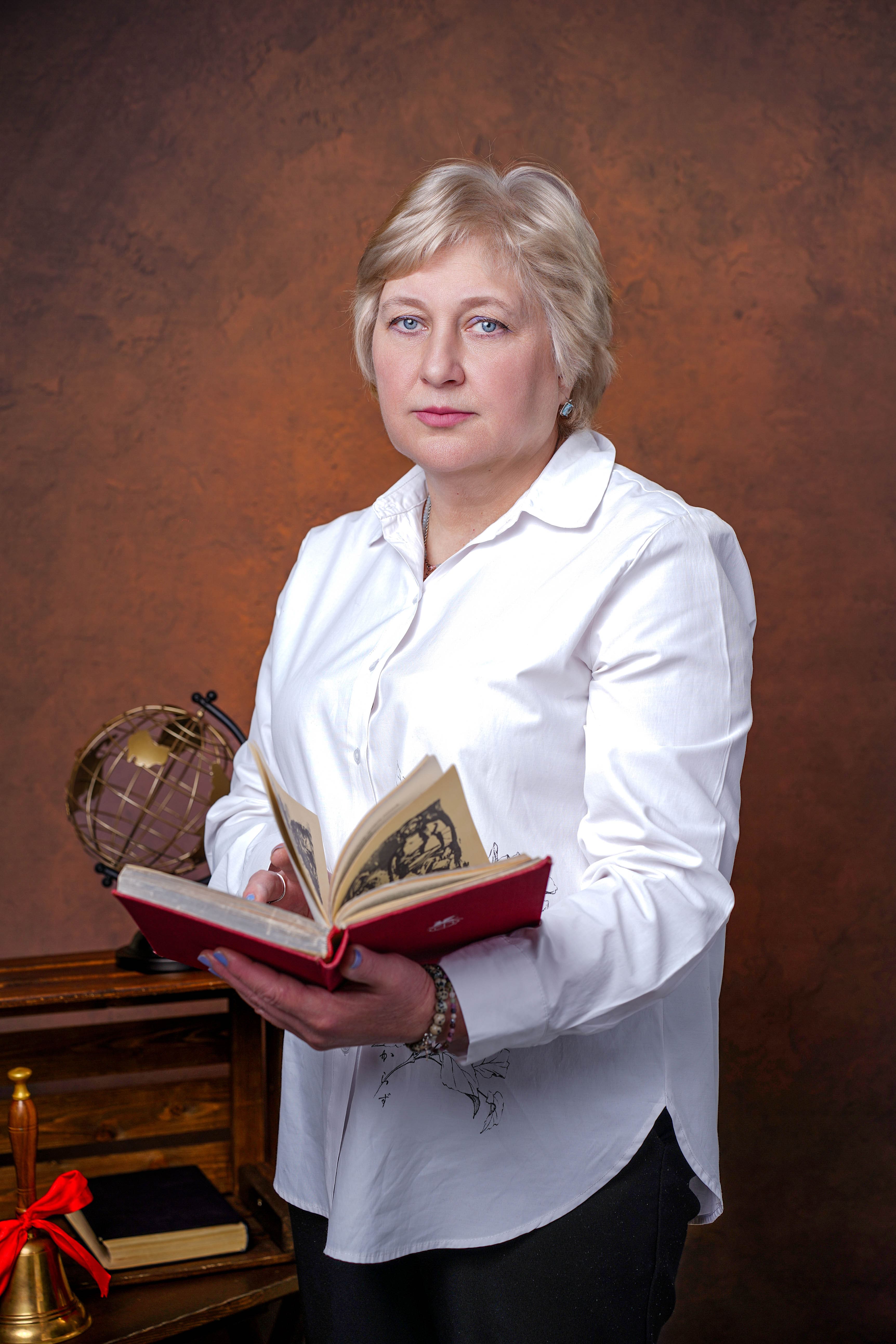 Литвинова Виктория Юрьевна.
